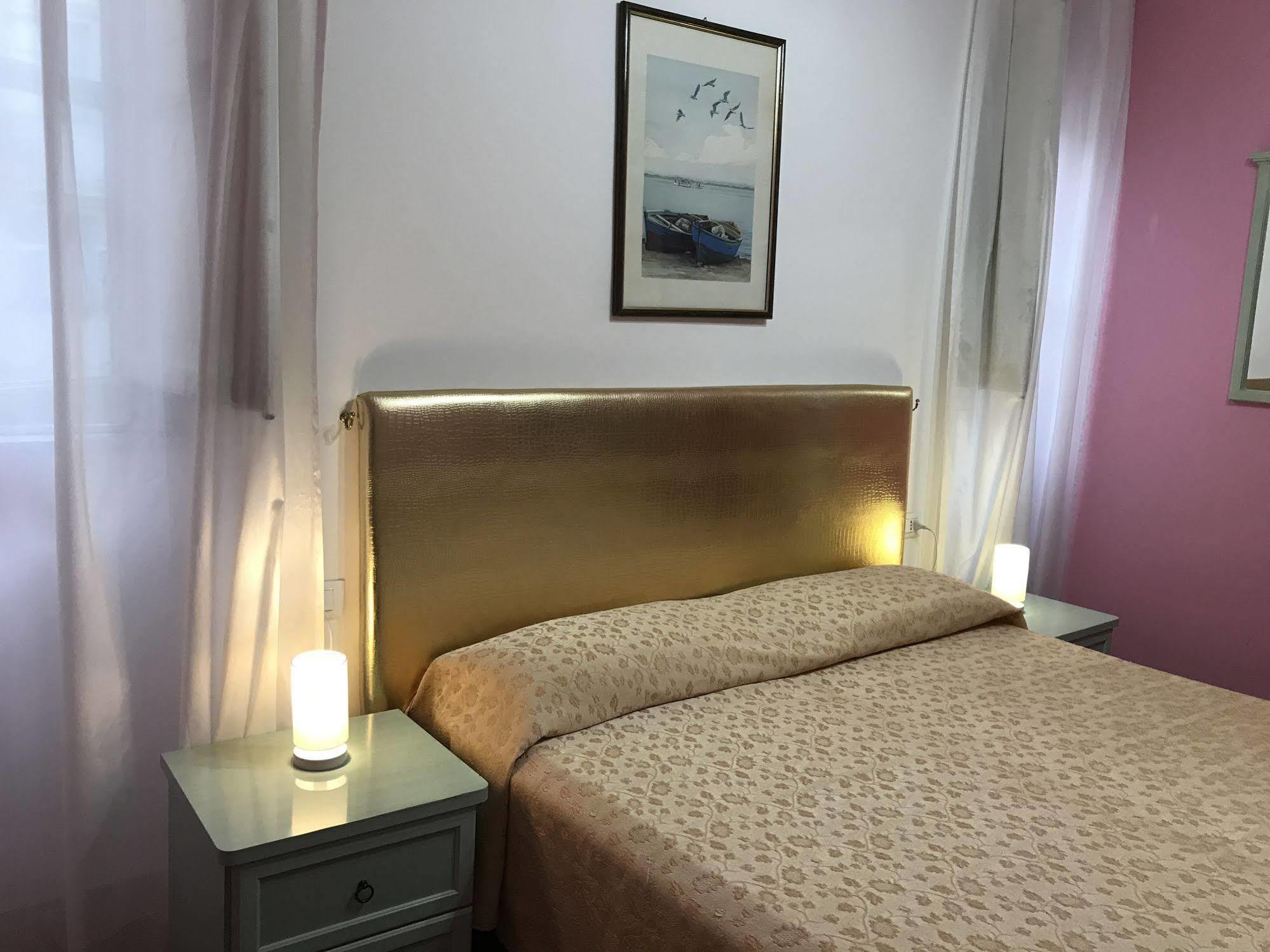Apartment In ปาแลร์โม ภายนอก รูปภาพ